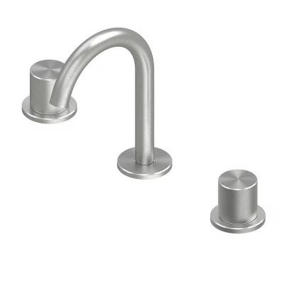 QuadroDesign HUM 2431VAS Смеситель для раковины на 3 отверстия из столешницы с запорными вентилями, цвет Brushed Stainless Steel