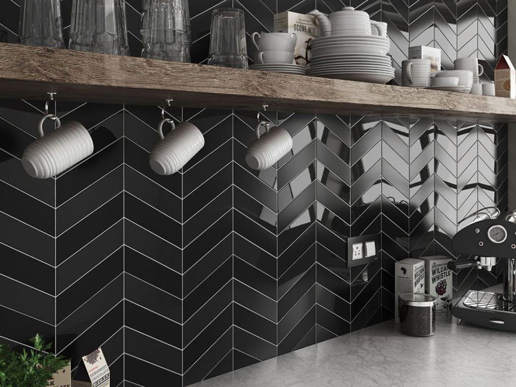 Керамическая плитка Chevron Black Right Matt 5.2x18.6 от Equipe Ceramicas (Испания)