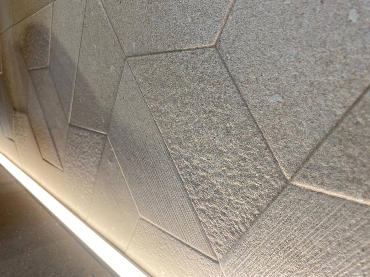 Керамическая плитка  PORCELANOSA TERRA CLAY DECO 59.6х150 G-278