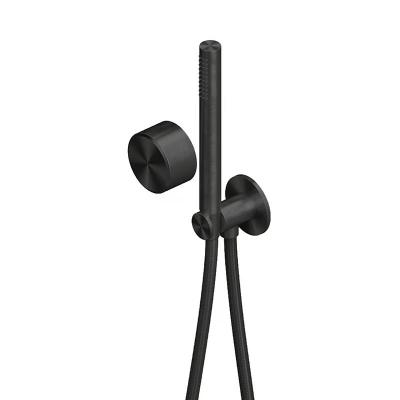 QuadroDesign STEREO 1658ON Смеситель из стены с прогрессивным картриджем, с ручным душем, держателем, выпуском,шлангом 1500 мм, цвет Black Gold