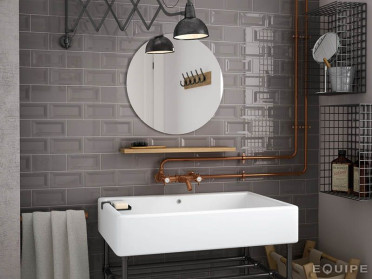 Плинтус EVOLUTION INMETRO Skirting Negro Brillo 15x15 от Equipe Ceramicas (Испания)