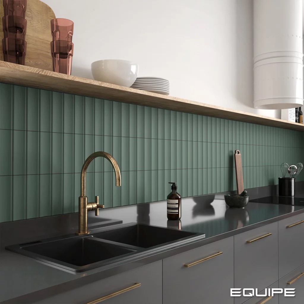 Керамическая плитка  EQUIPE VIBE NEWPORT GREEN MATT IN 6.5х20 EQ-4