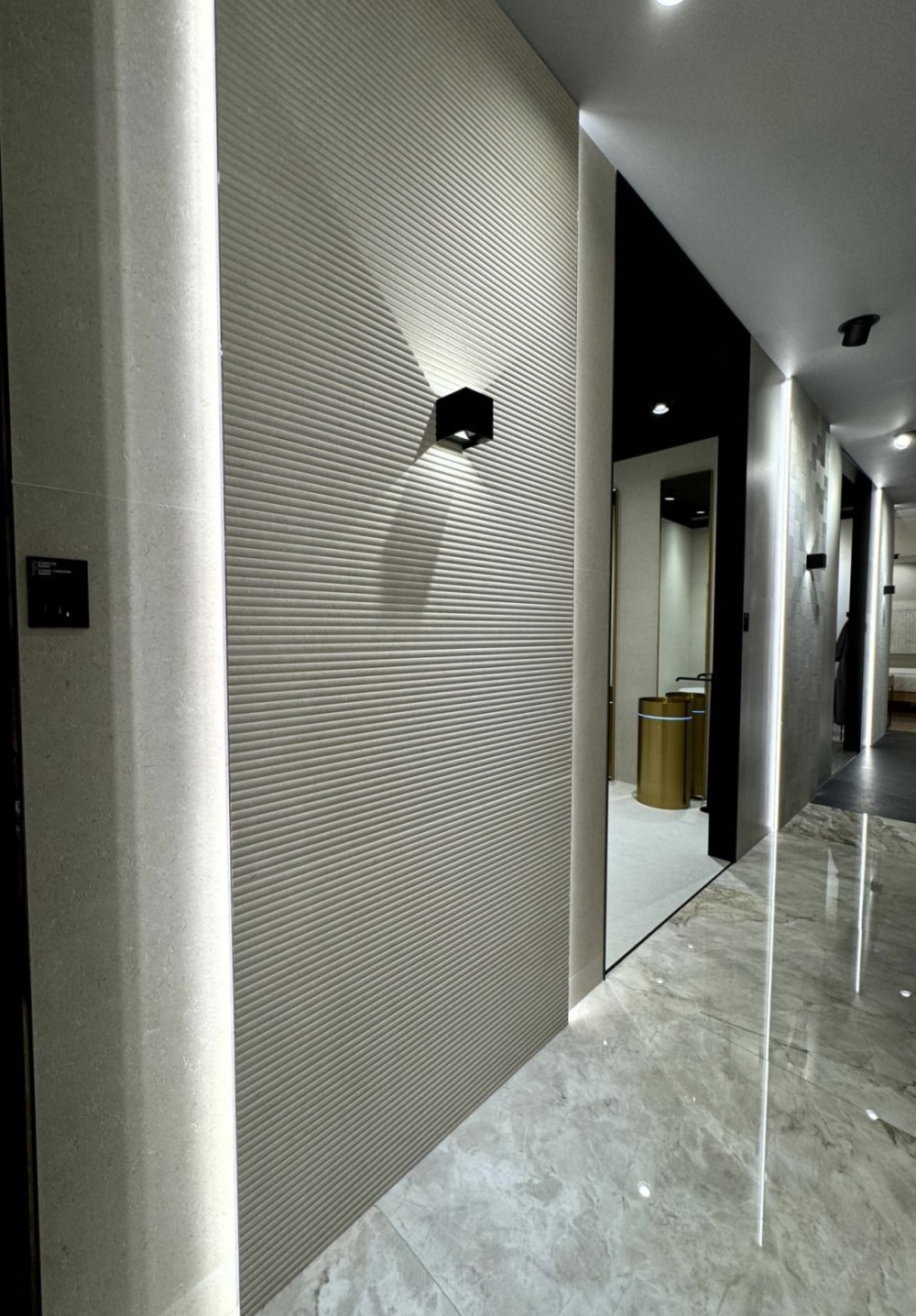 Керамическая плитка  PORCELANOSA CANCUN SAND CANAL 59.6х150 G-278