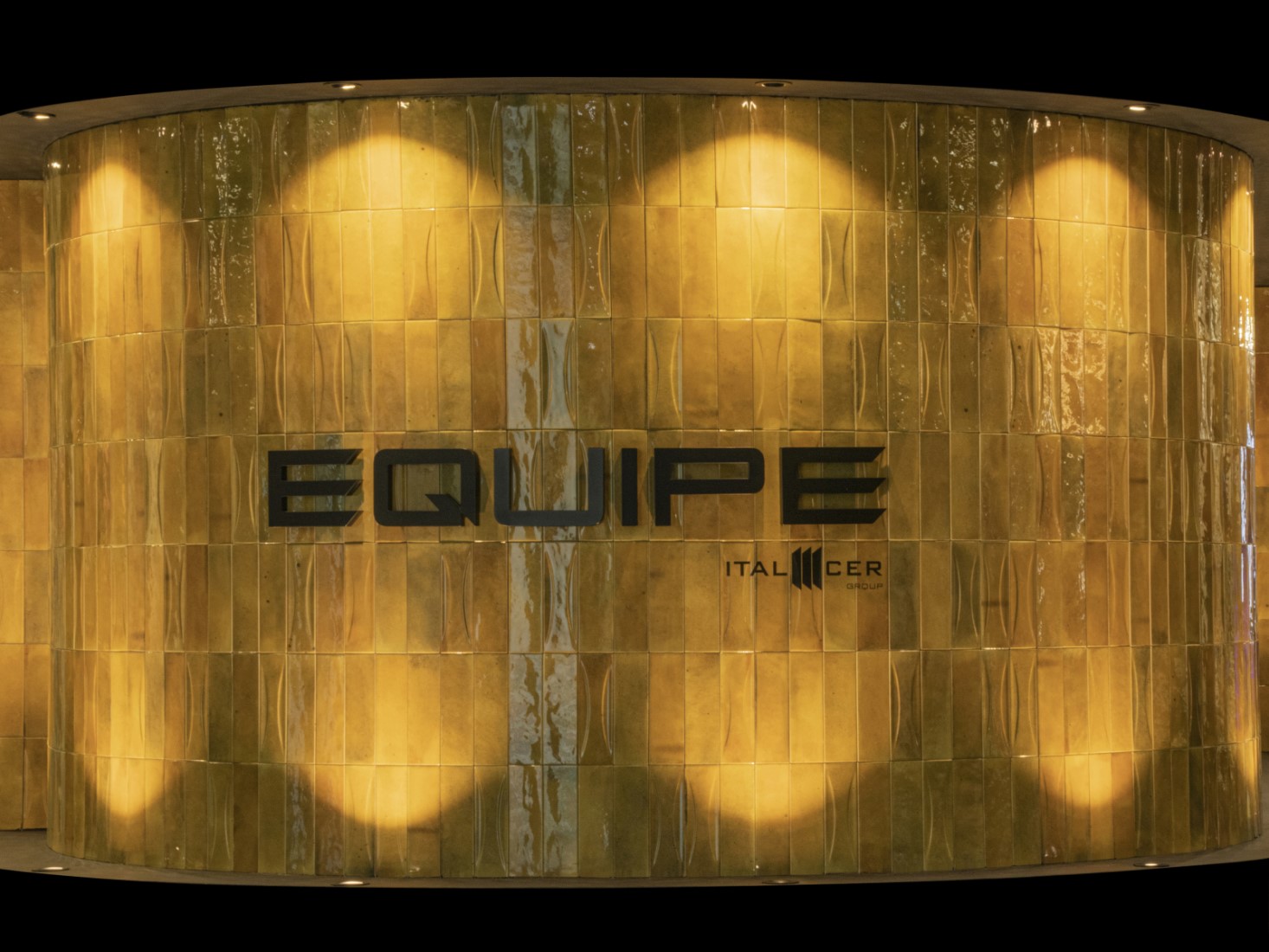 Керамическая плитка  EQUIPE HANOI CARAMEL 6.5х20 EQ-3