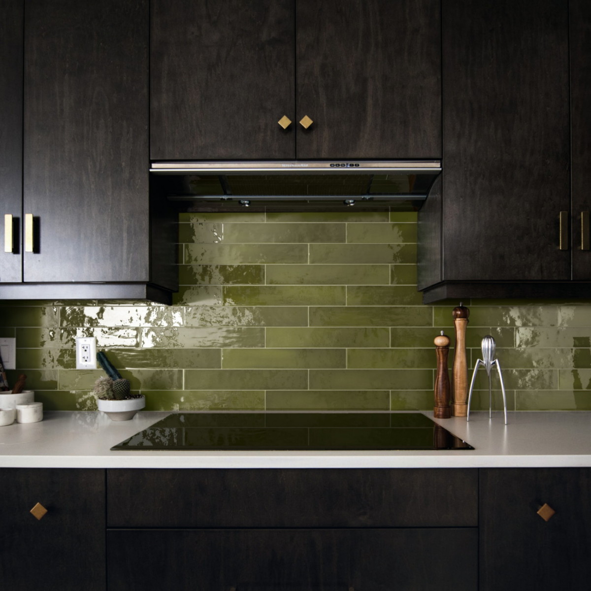 Керамическая плитка  EQUIPE MANACOR BASIL GREEN 6.5х40 EQ-5