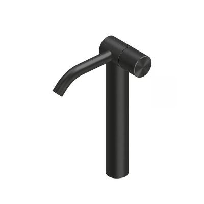 QuadroDesign HUM 2402TON Смеситель для раковины на 1 отверстие из столешницы высокий, цвет Black Gold