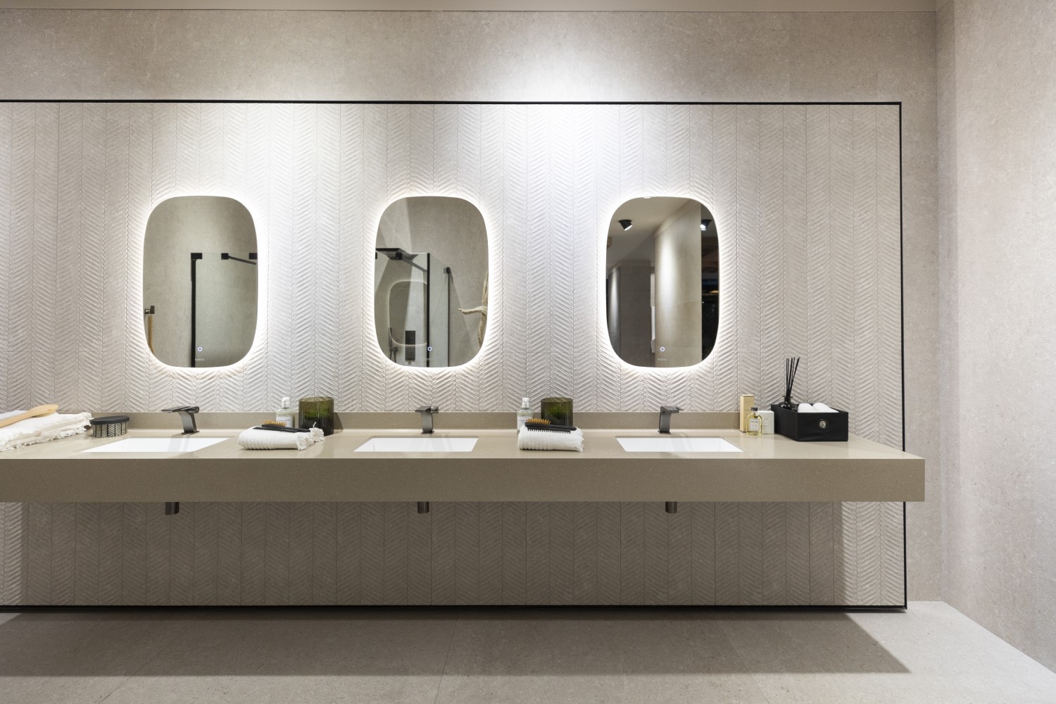 Керамическая плитка  PORCELANOSA CORAL CALIZA SPIGA 45х120 G-274